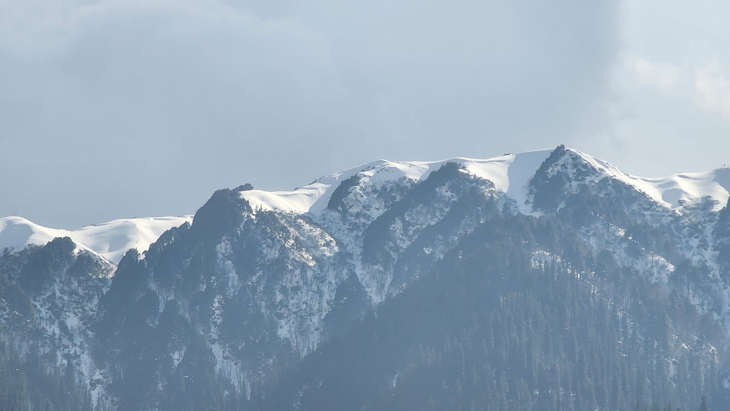 Under the Snow Spell: Jibhi’s Winter Rhythm and What Lies Ahead
