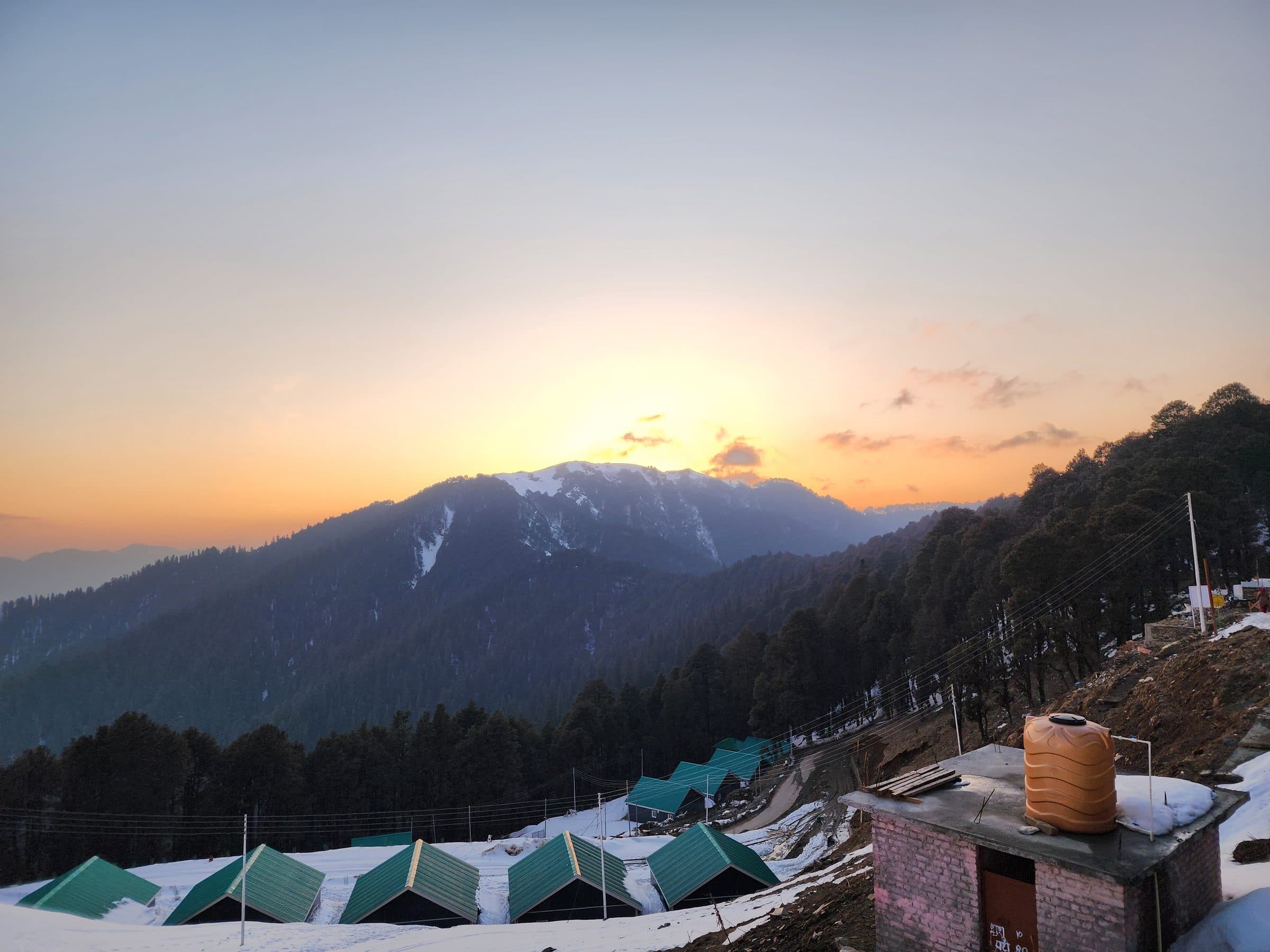 Where the Sky Meets Stone: Hiking to Raghupur Fort from Jibhi