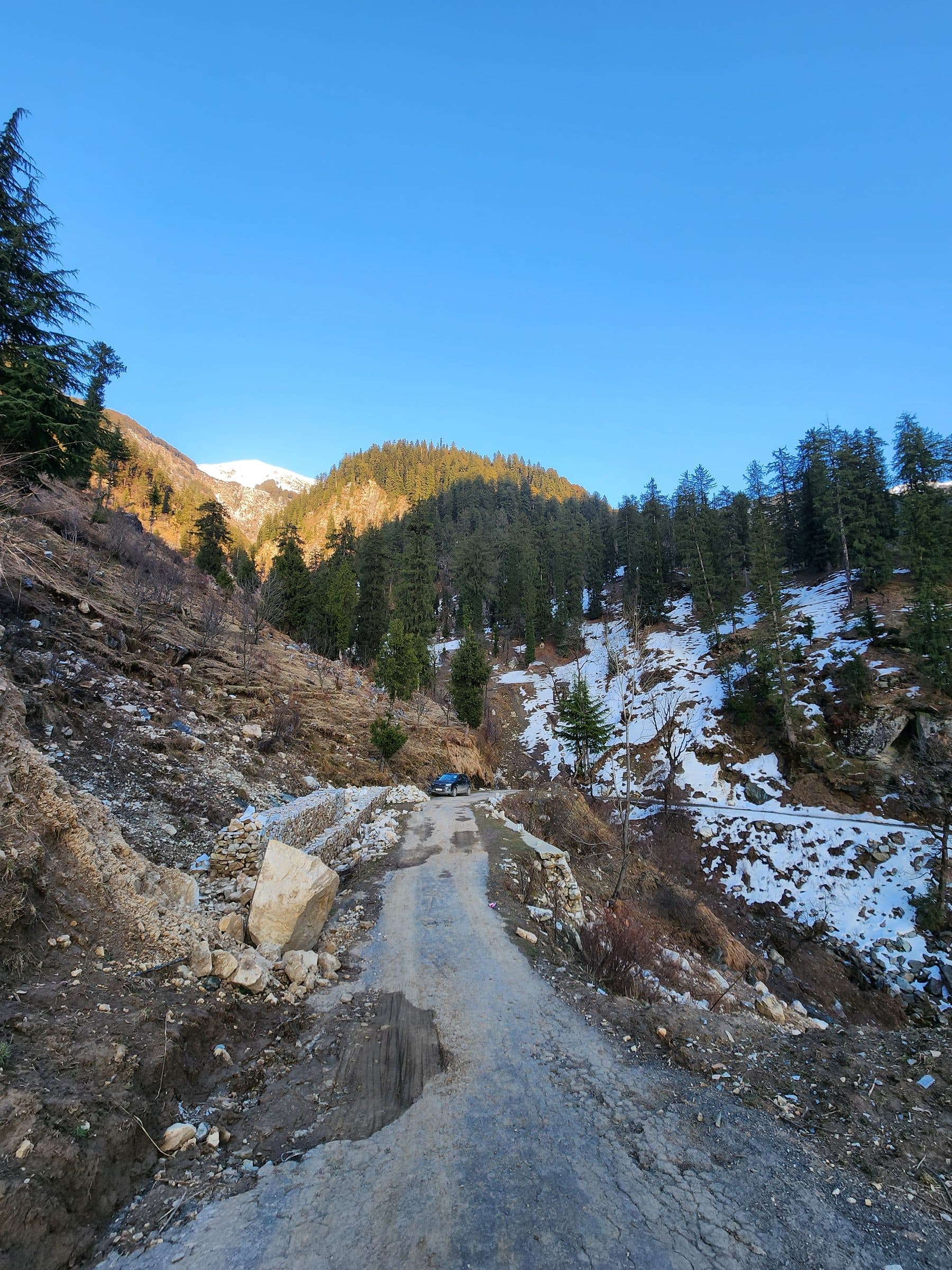 The Road to Stillness: Why the Aut to Jibhi Distance is Worth Every Curve