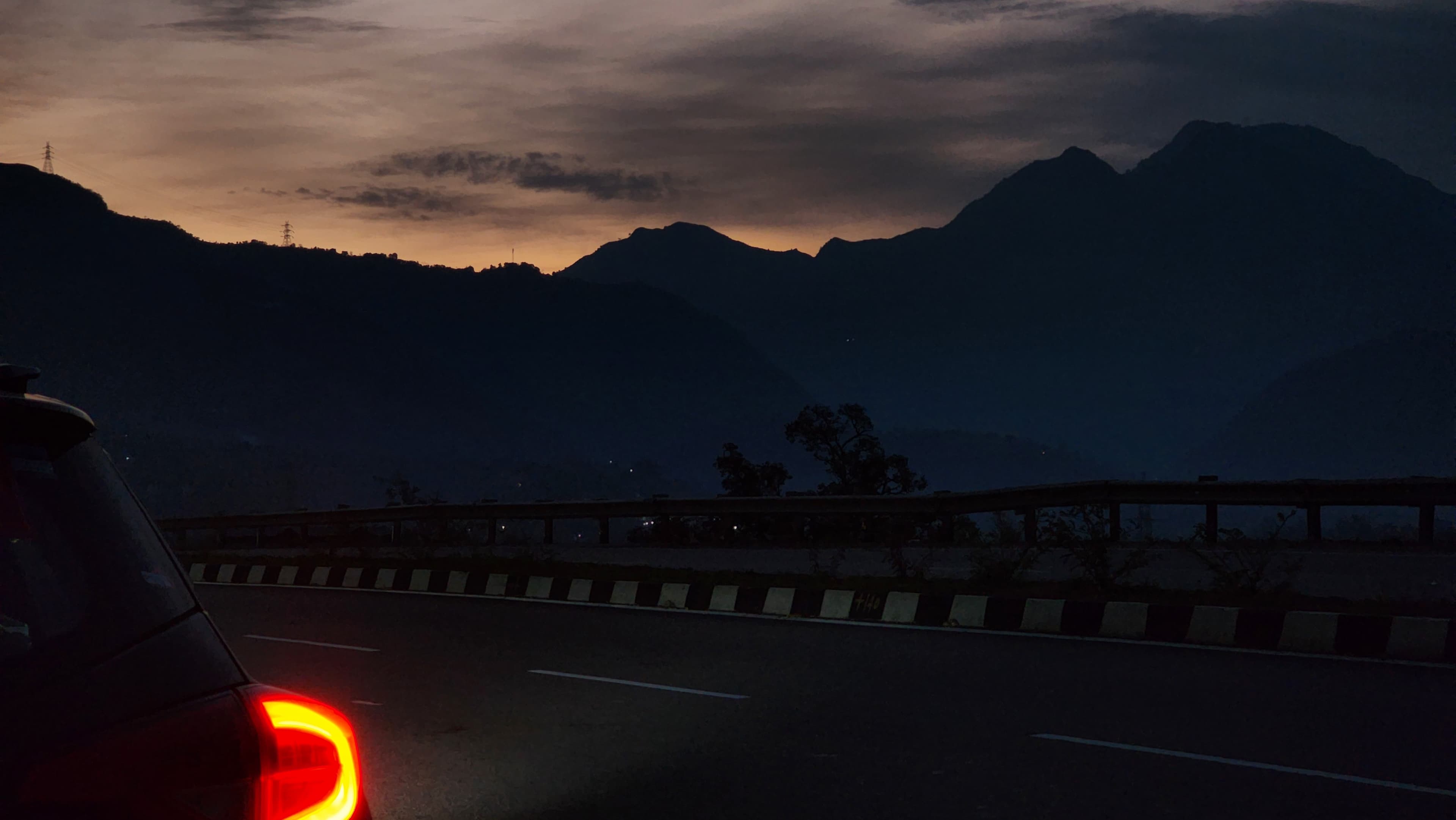 Scenic road to Jibhi