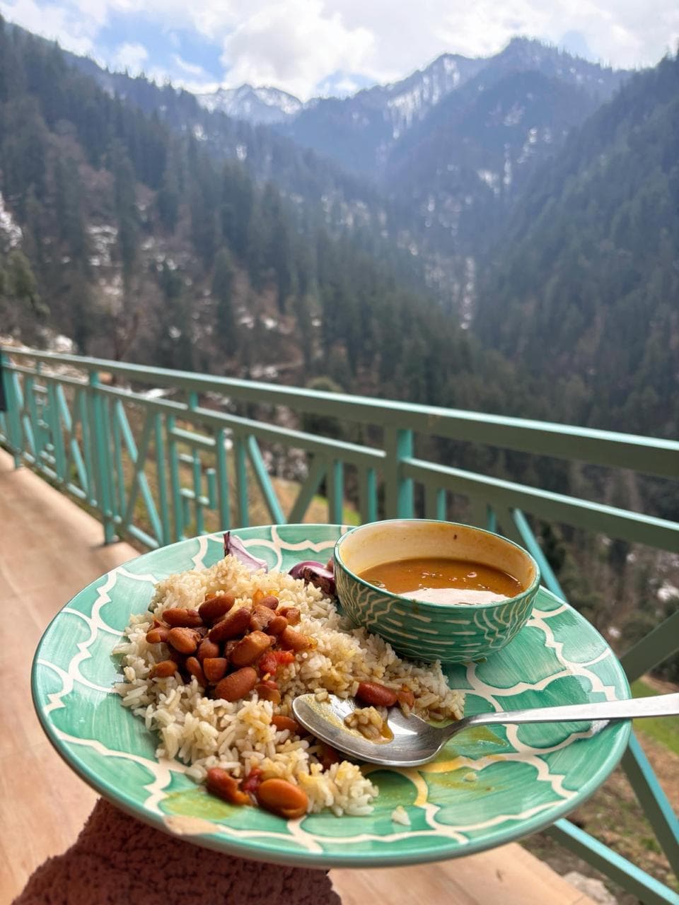 Traditional Himachali thali