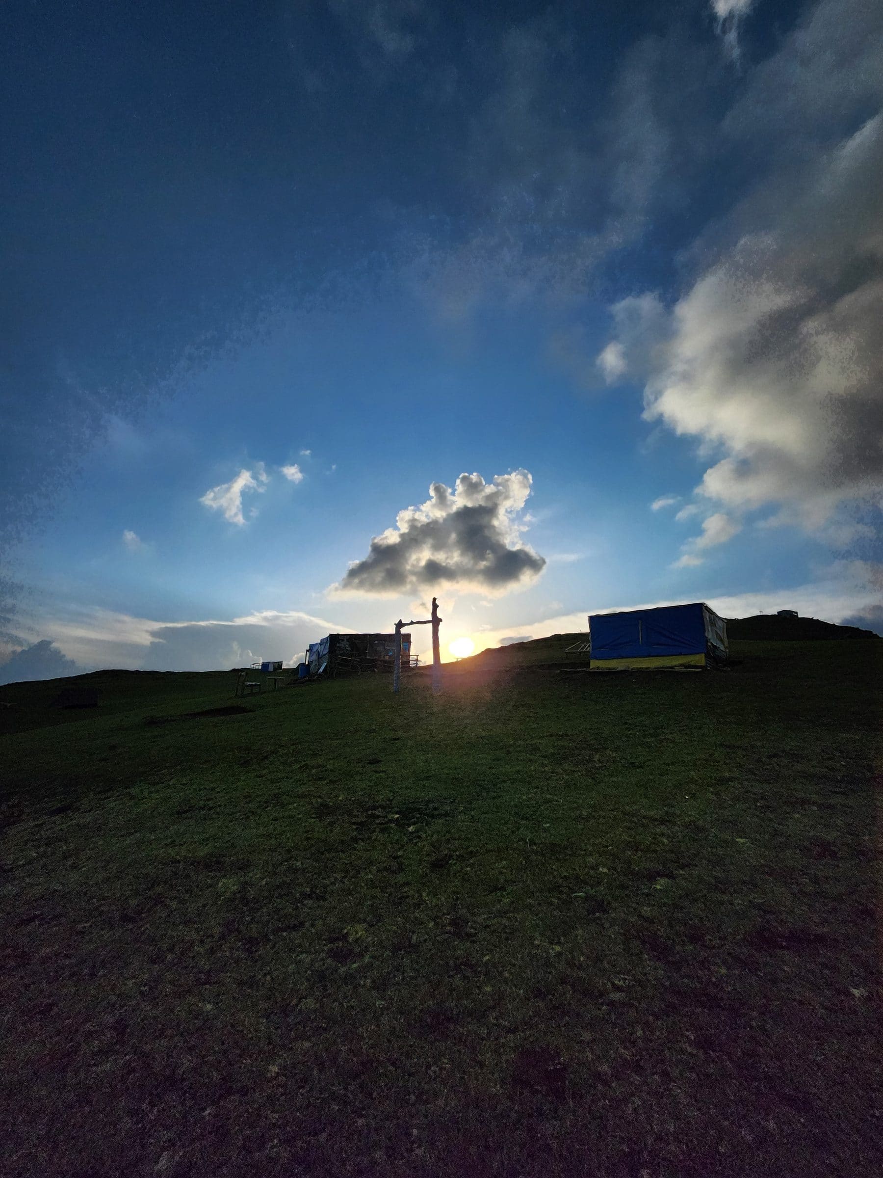 Jibhi Trekking: Best Trails & Essential Guide